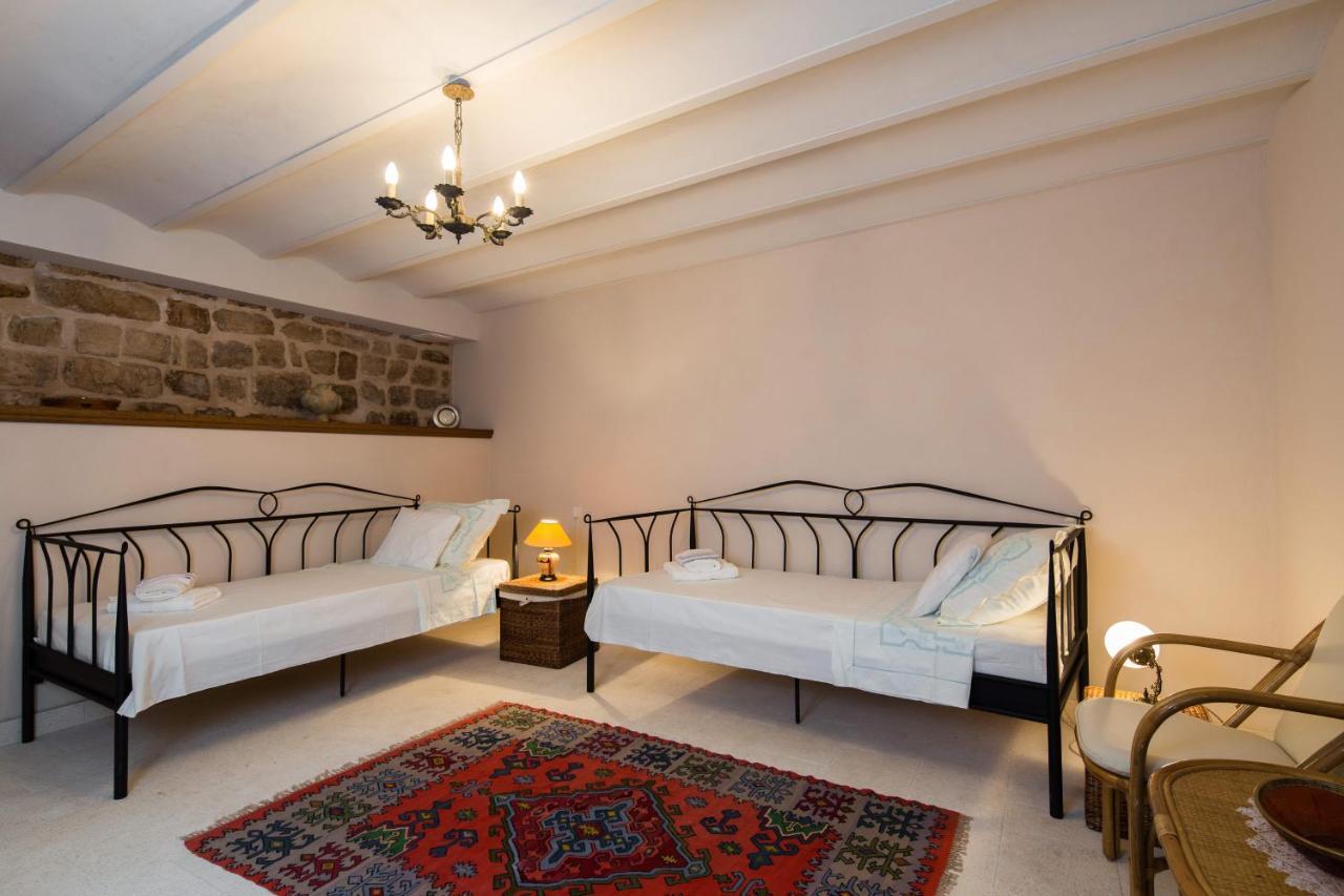 Holiday Home City Walls Hvar Town Kamer foto